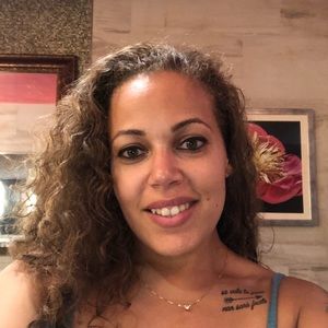 Meet your Posher, Toni